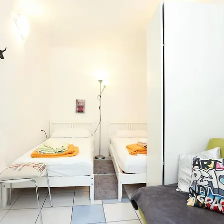 Apartment 13659a